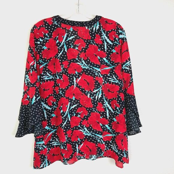 Chenault Women's Pullover V-Neck Top Size M Floral Bell Sleeves - Picture 8 of 8